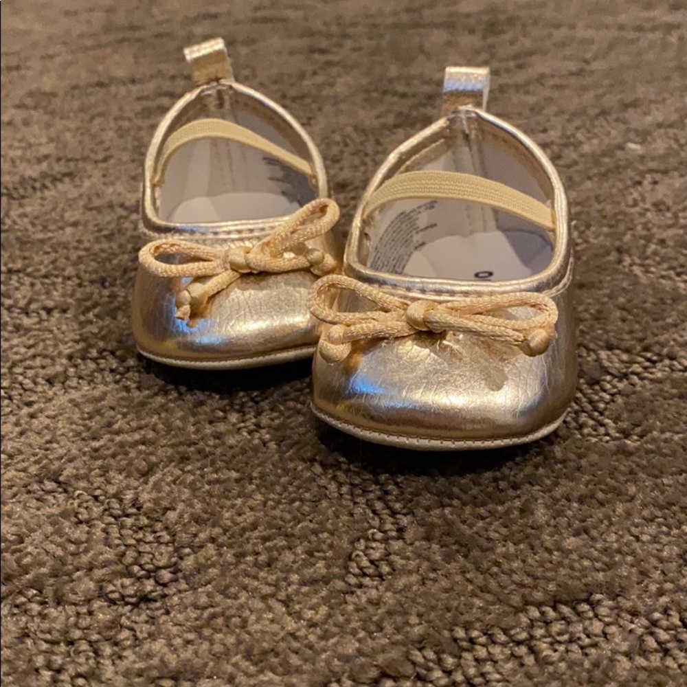 Baby girl metallic gold ballet flats